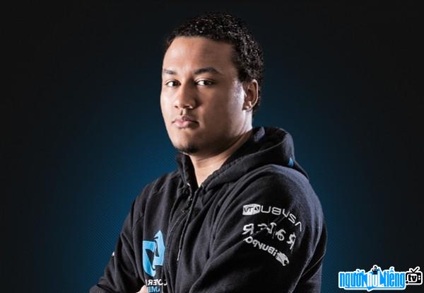 Aphromoo is the best support player in North America