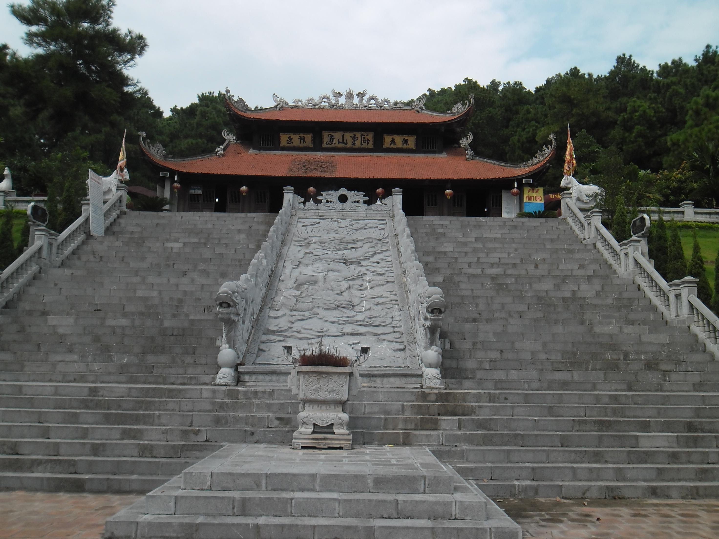  a picture of a temple worshiping Chu Van An
