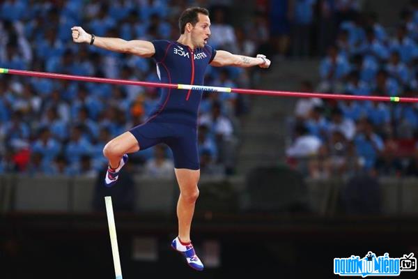  Renaud Lavillnie famous French pole vaulter