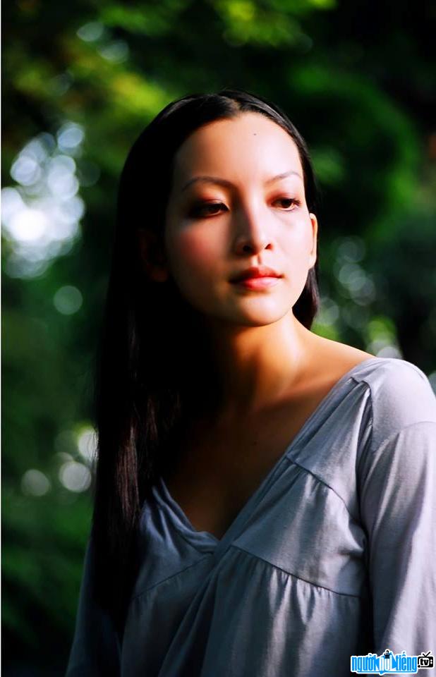  New image of actress Linh Nga