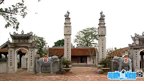  Image of Nguyen Hien temple in Nam Dinh