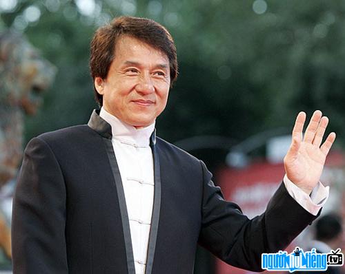 Jackie Chan - Famous hollywood action actor