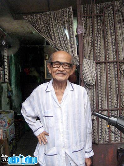  Ho Kieng - the poor farmer of Dat Phuong Nam