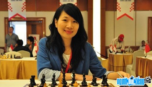 Picture of portrait of chess grandmaster Hoang Thanh Trang
