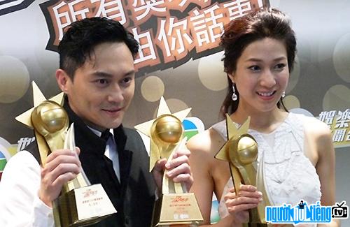  Truong Tri Lam received the favorite actor award. Best