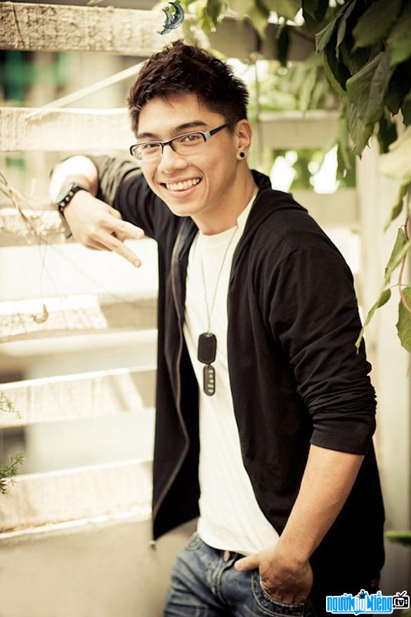  Le Huy - who won the National HotVteen award in 2009