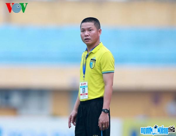  Another picture of Coach Chu Dinh Nghiem