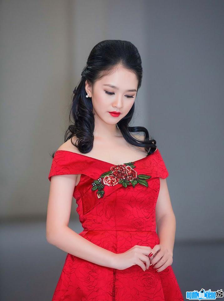 Diễn viên nhí Đỗ Hà Anh đã trở thành một thiếu nữ xinh đẹp và duyên dáng