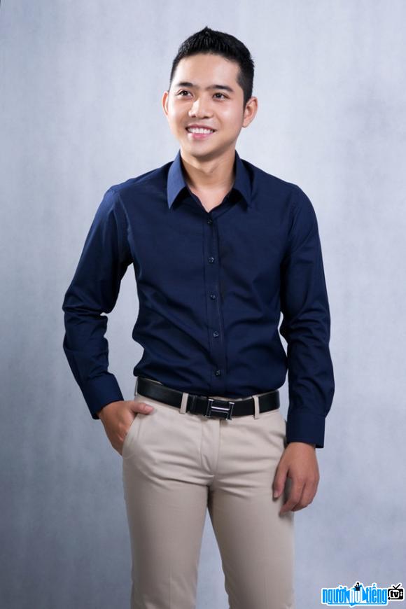  Vo Minh Tien - Bolero's new potential young male singer
