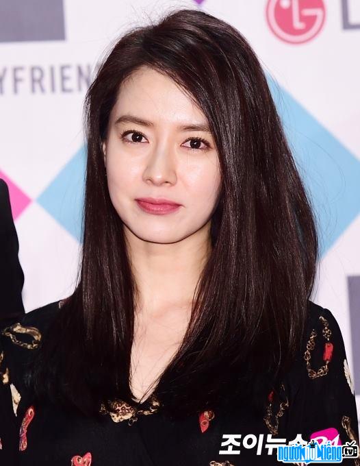 Song Ji - Hyo in a recent event