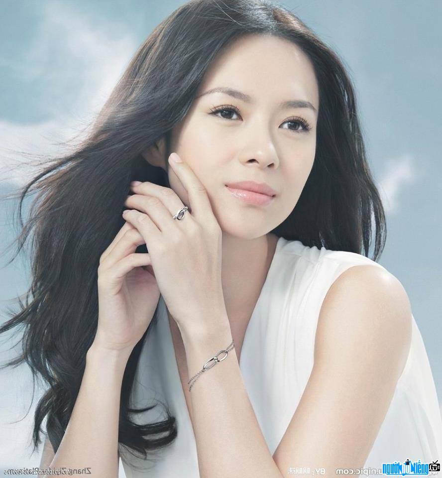  Zhang Ziyi - one of the pearls of the Four Great Flowers