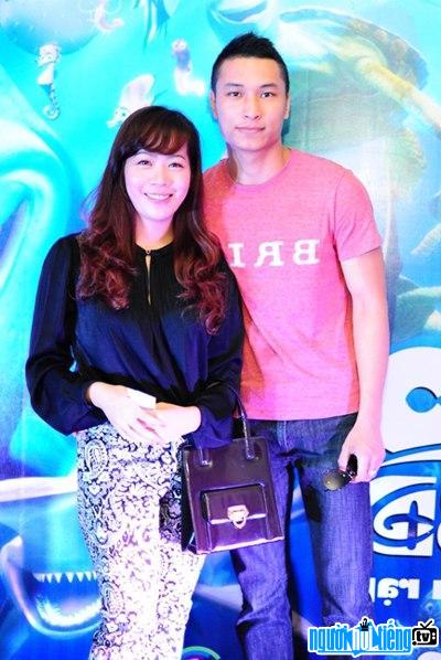  MC Trung Kien with his wife MC Diep Chi in an event
