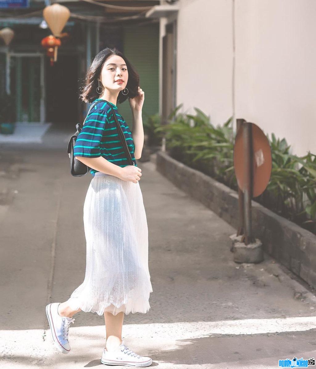 Phương Uyên là một người mẫu trẻ đang được yêu thích nhất tại Tp.Hồ Chí Minh