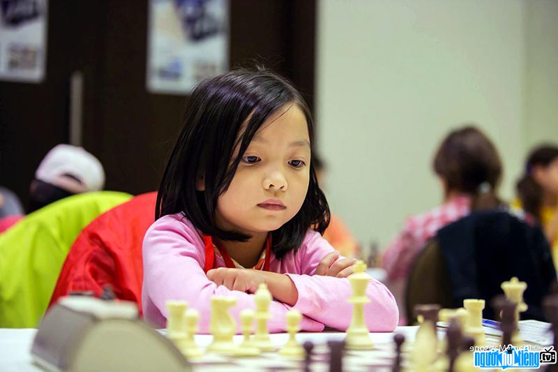  Nguyen Le Cam Hien - the second Vietnamese female player to win the youth world championship