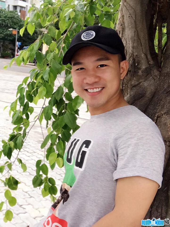  Latest pictures of Duy Khiem Ngo