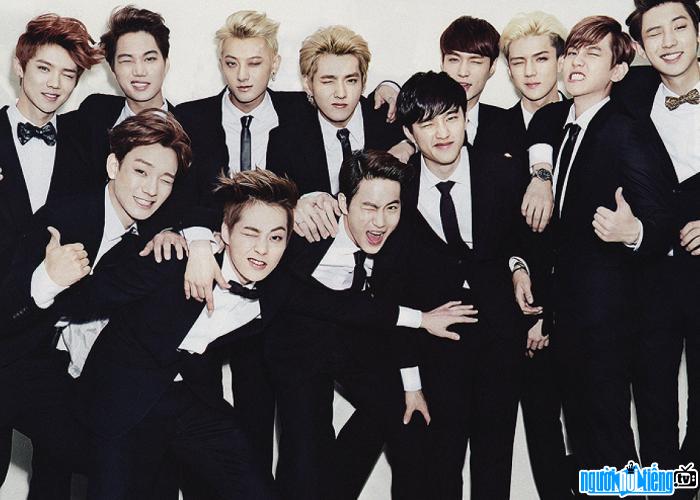 EXO nhóm nhạc nam quyền lực ở Hàn Quốc
