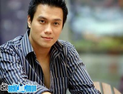 A picture of handsome actor Viet Anh