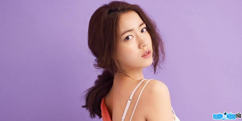 Female singer Hwa Young was mocked by T-ara members for her fake actions