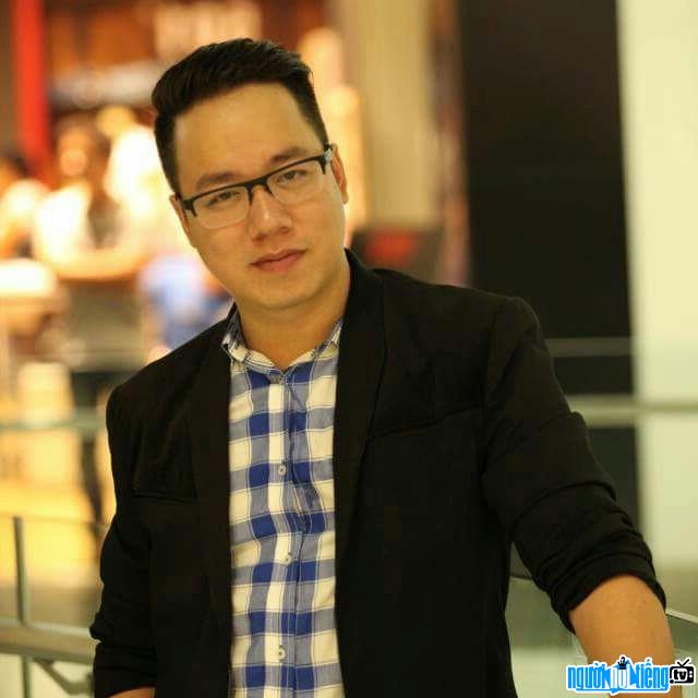  Editor's handsome look - MC Tung Leo