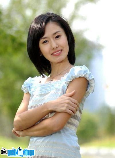 A picture of actress Kim Ji - Soon once