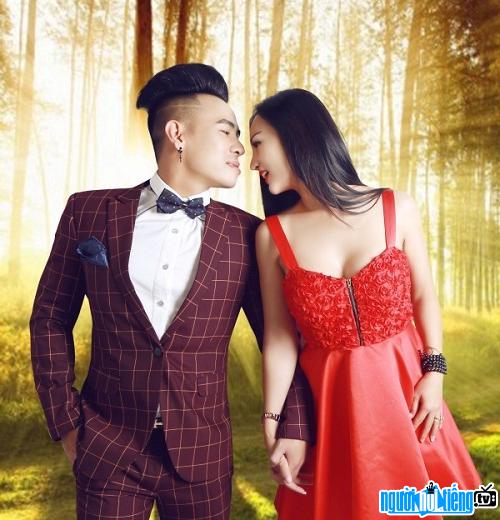 Picture of male singer Anh Truong and his co-star in his new music product