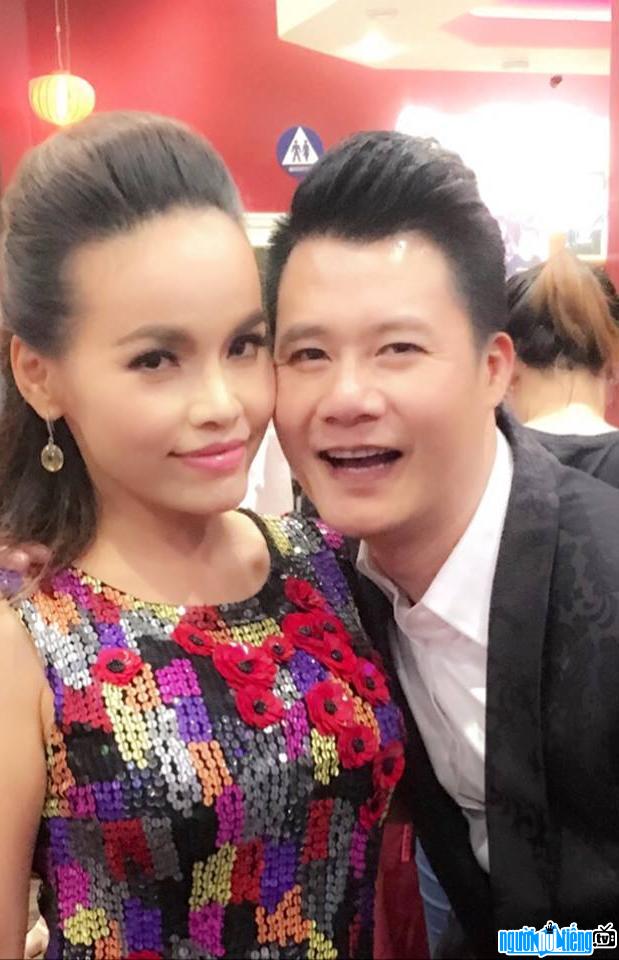  Singer Ngoc Ha with male singer Quang Dung