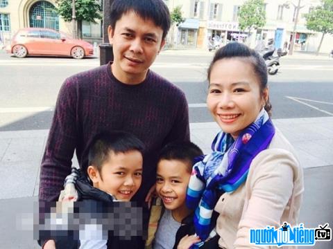  The small family of the giant Chu Dang Khoa