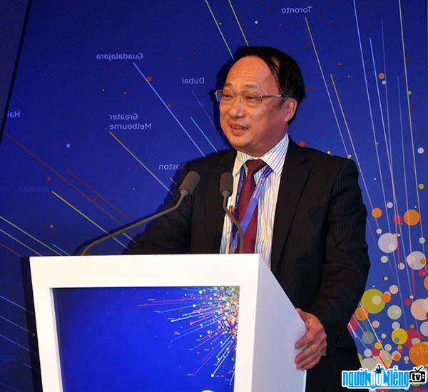Deputy Minister Nguyen Van Thanh speaking at a recent event