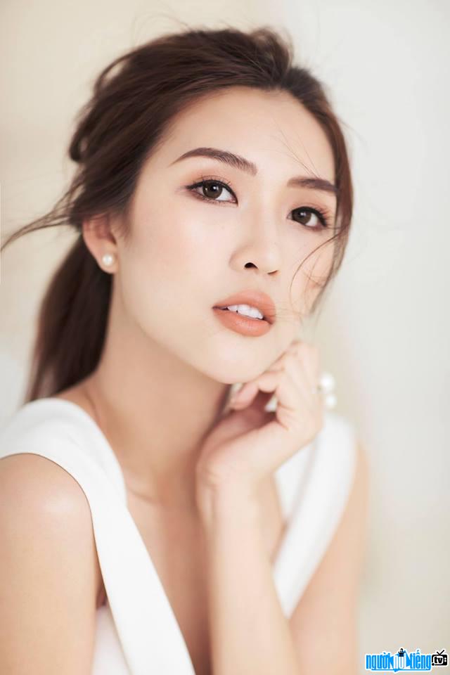 Hoa hậu The Face Nguyễn Đặng Tường Linh