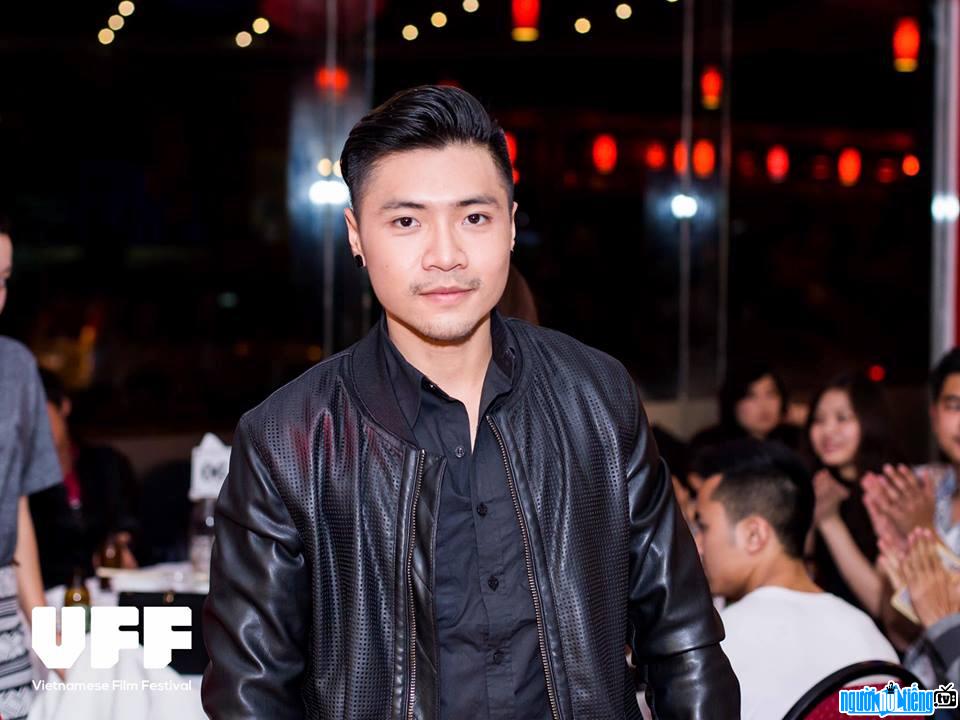  Pictures of singer Tran Tuan Luong at an event