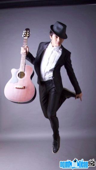  Another picture of male singer Doctor Ty Phong
