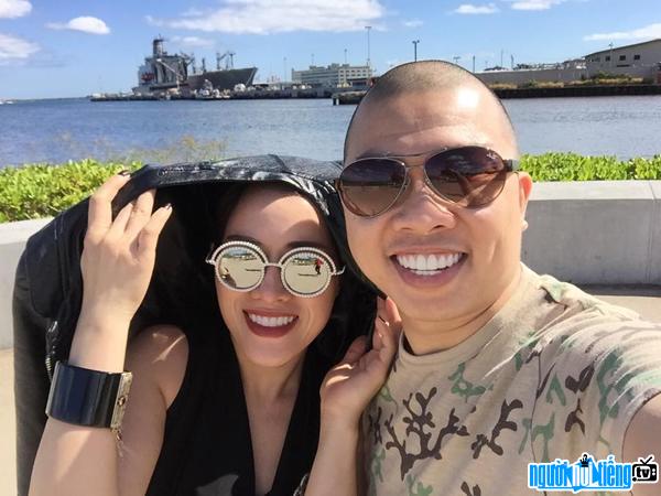 Actor Hai Anh and his wife