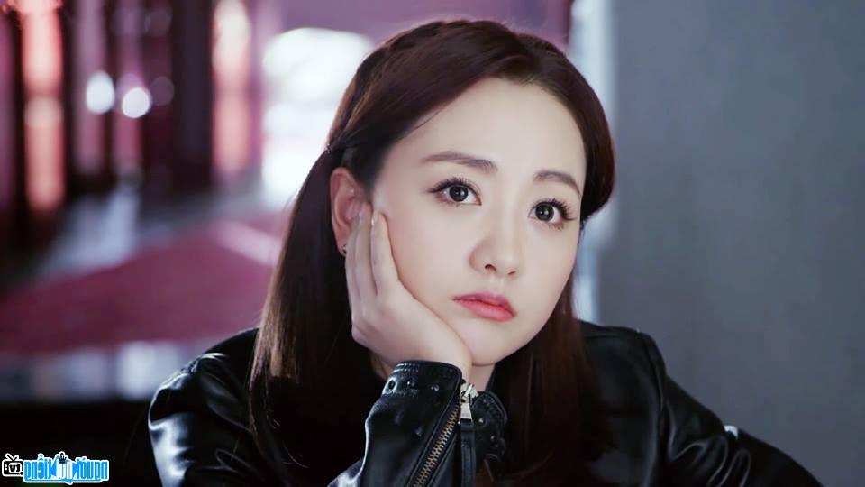 Nữ diễn viên xinh đẹp Dương Dung