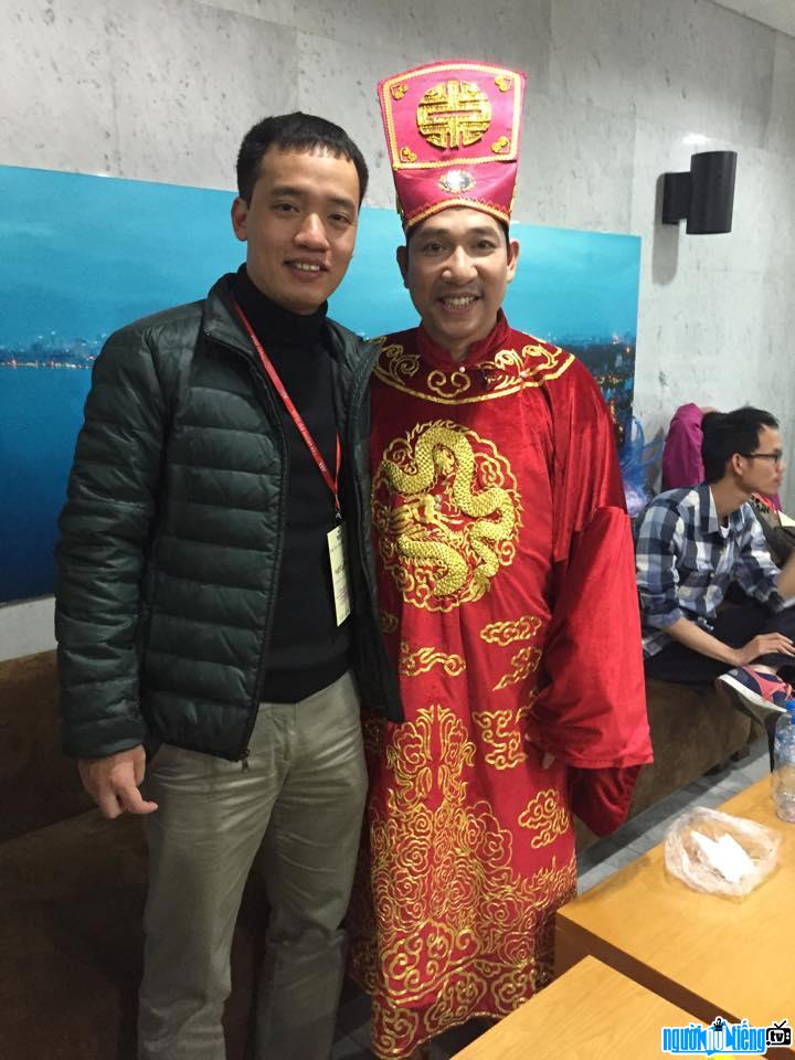  Actor Tho Vau with comedian Quang Thang