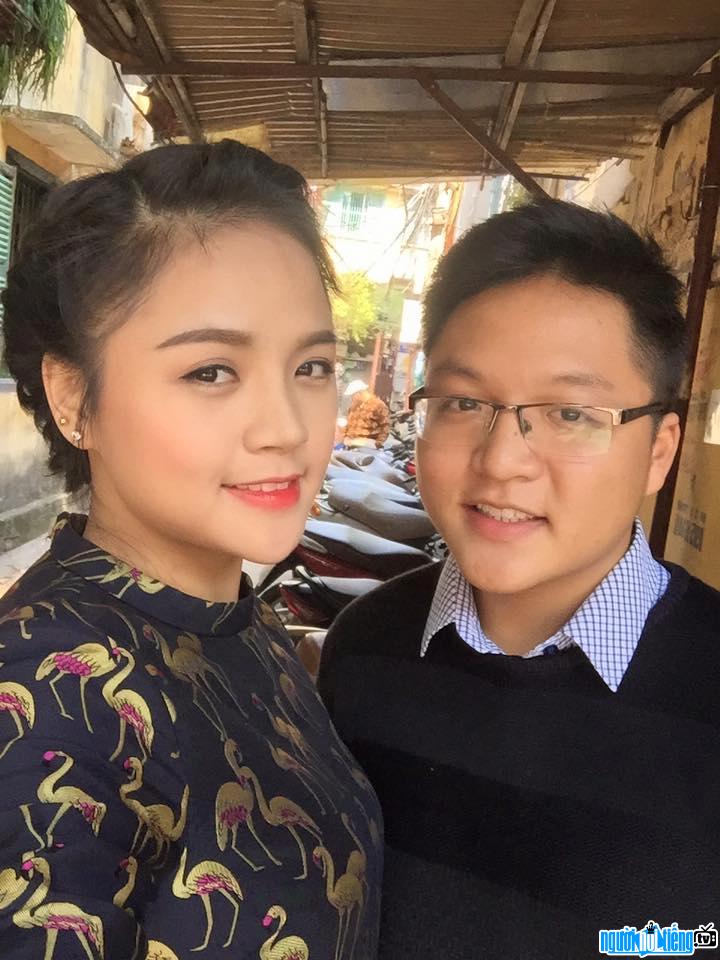 Thu Quynh and her younger brother