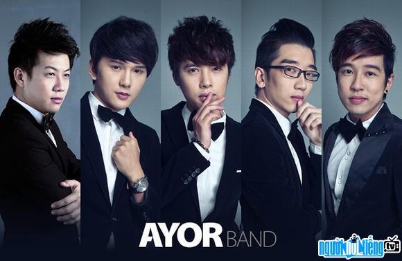 Image of Ayor Band