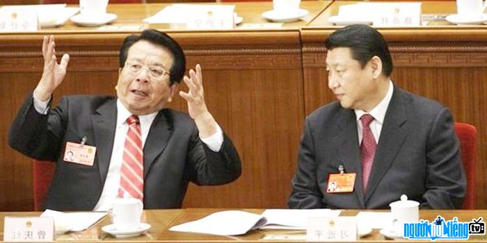 Bức ảnh chính trị gia Tăng Khánh Hồng và Tập Cận Bình