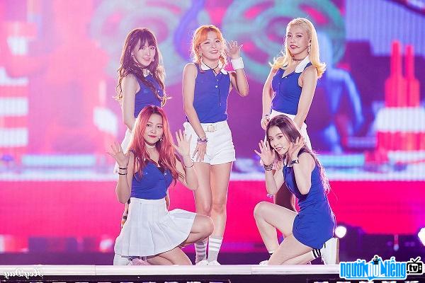 Những cô nàng Nhung đỏ trong nhóm nhạc Red Velvet