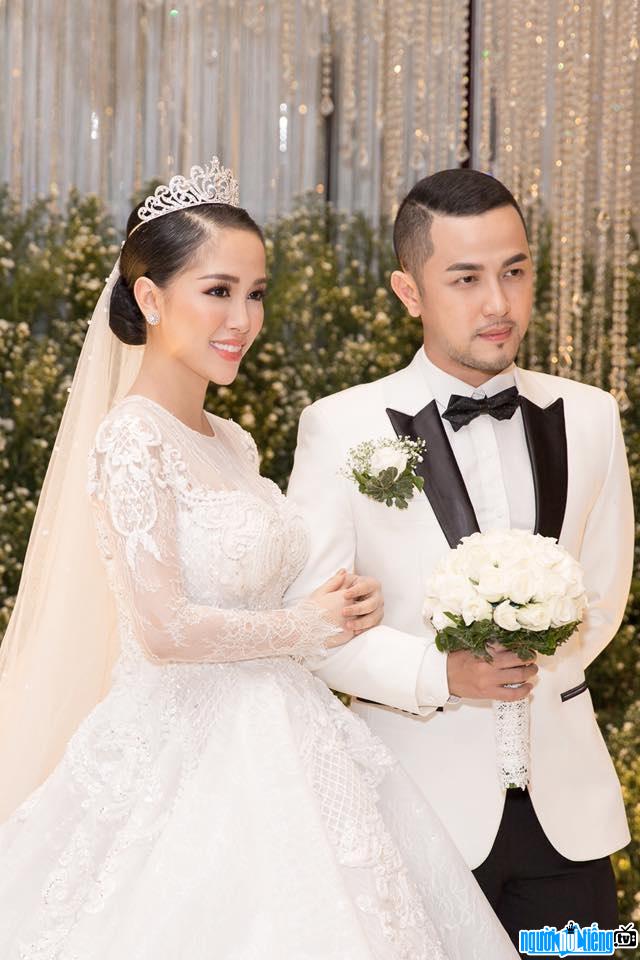  Wedding photo of hot boy The Bao and hot girl Trang Pilla