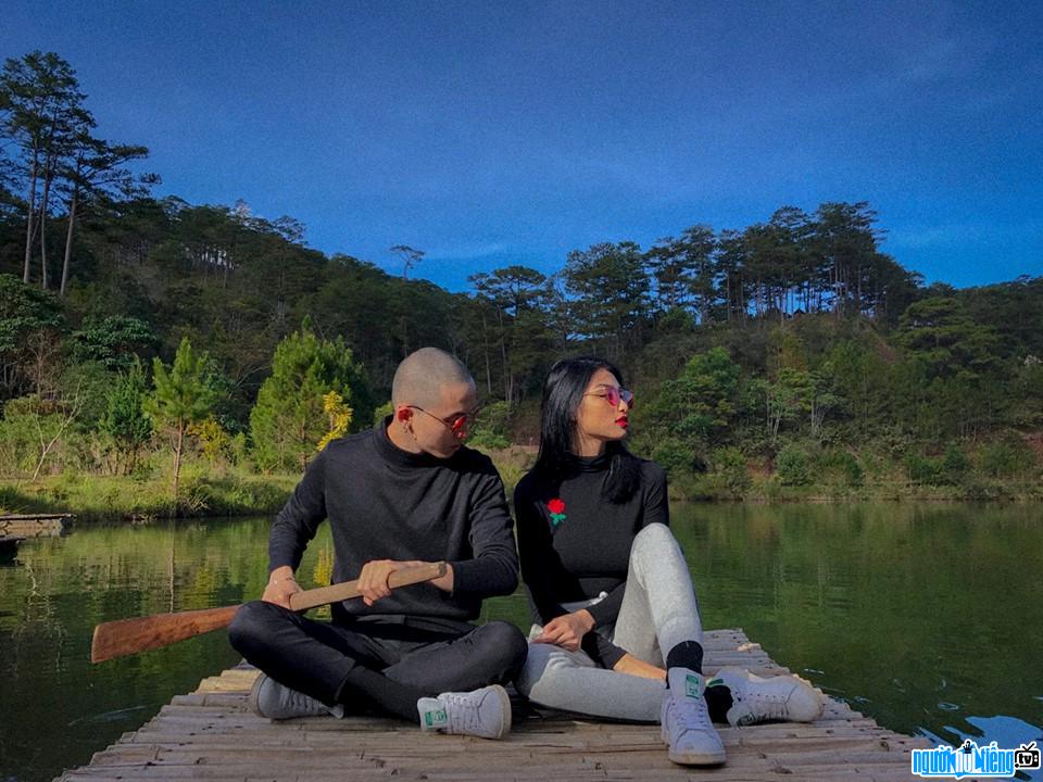  Couple Vu Khang and Ngoc Mint made netizens "hate" when they were in love everywhere