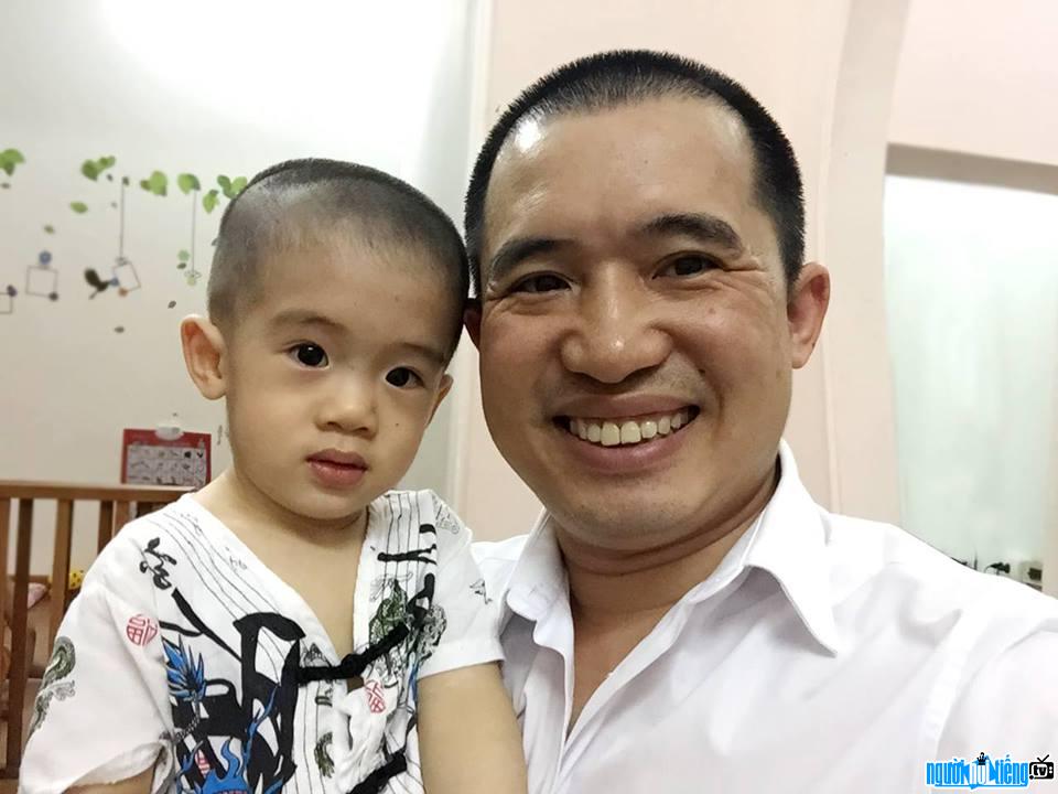  Hieu Orion with his handsome son