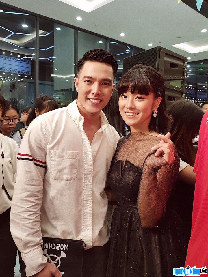  Minh Chau with Hoang Yen Chibi in a recent event