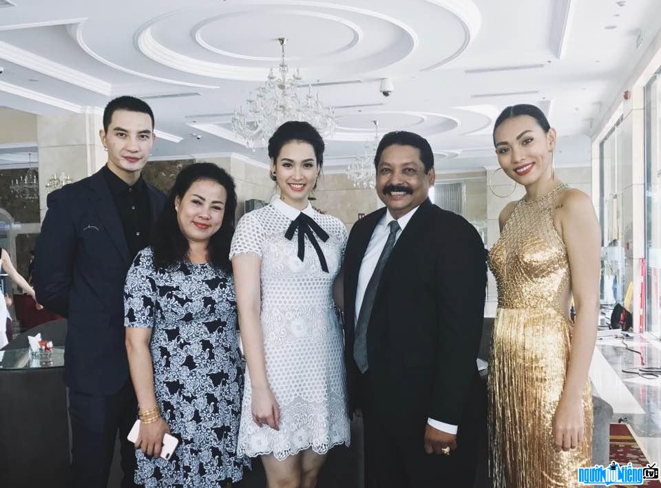  Supermodel Vuong Thu Phuong in a recent event