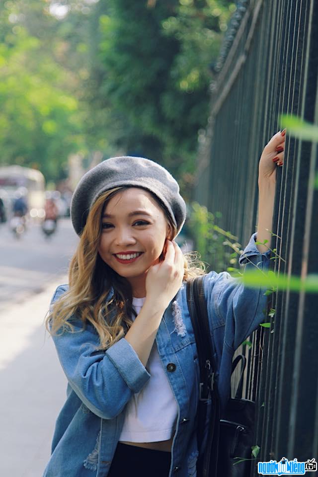  Trinh Pham - one of the beauty bloggers loved by many young Vietnamese.