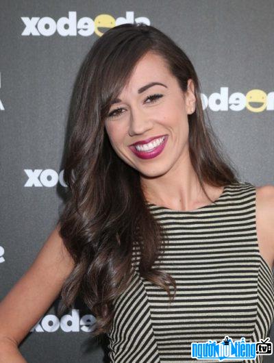 Nụ cười rạng rỡ của Colleen Ballinger