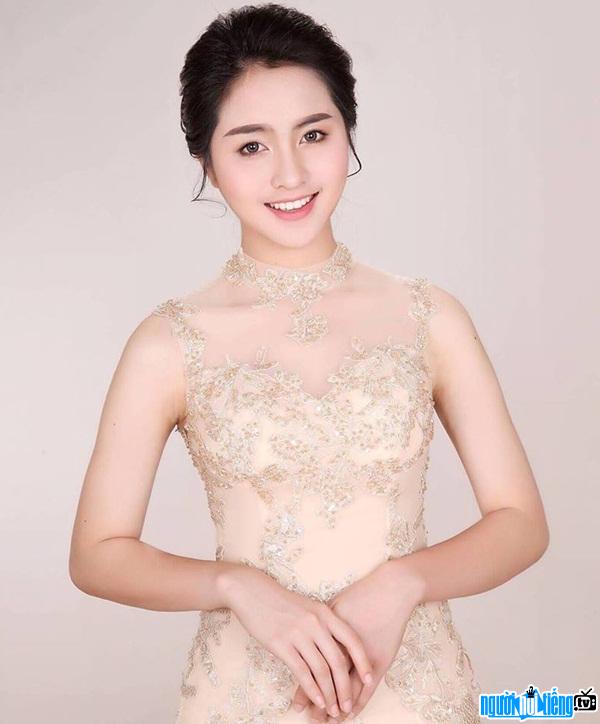  Thu Trang is the brightest contestant of the Miss Teen 2017 contest