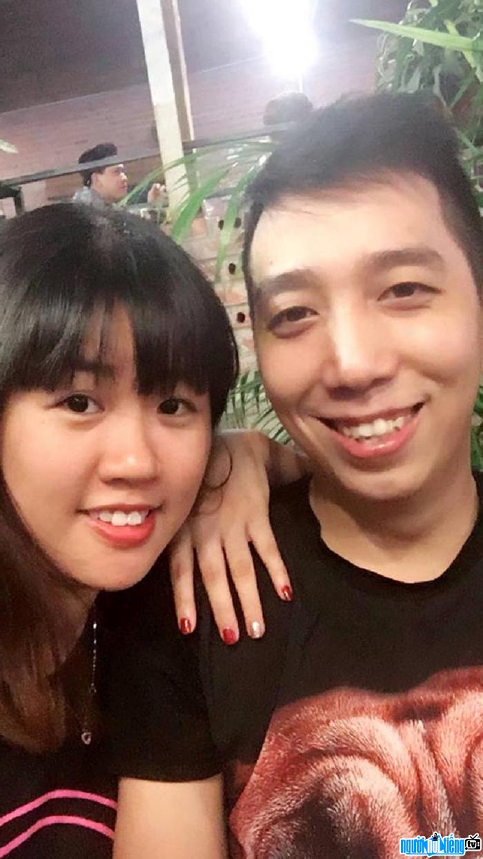  Gamer Ngo Manh Quyen and his wife MyMy