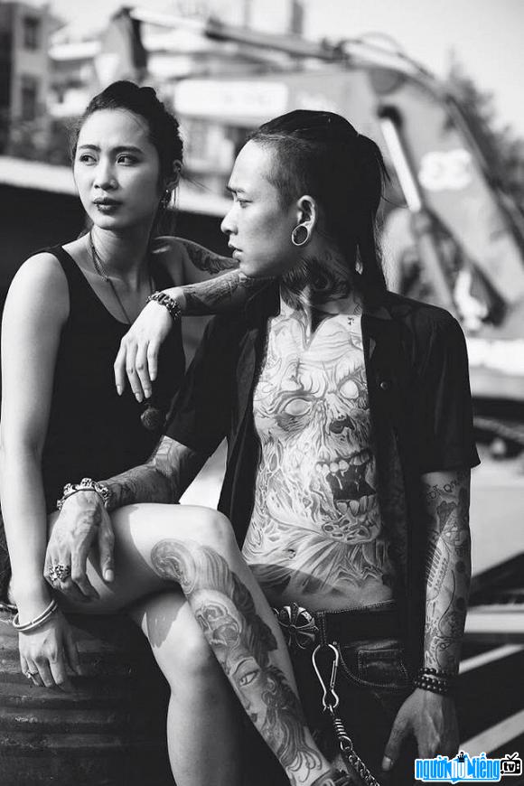  The couple tattoo artists Vu Ngoc Tan