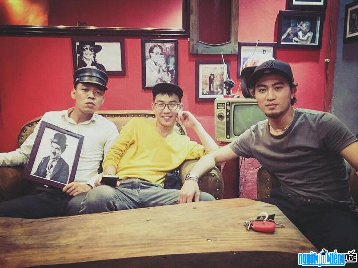  Actor Doan Quoc Dam with Trung Ruoi and Minh Tit