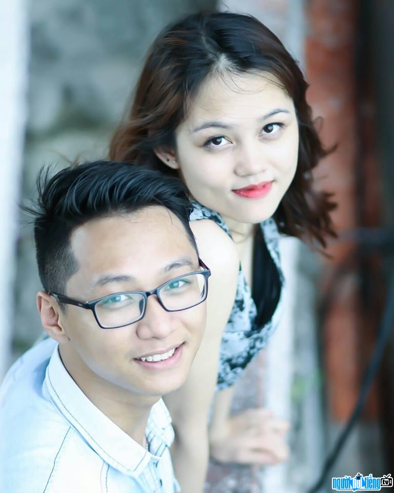  Du Phong with his beautiful girlfriend